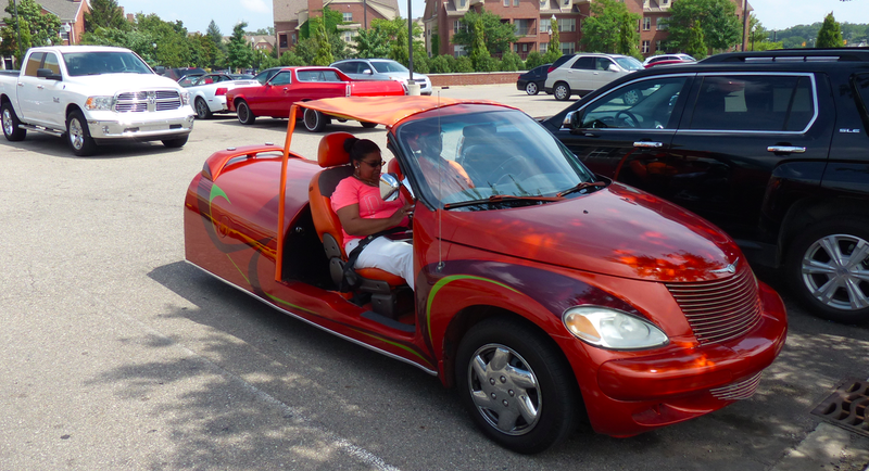 Illustration for article titled The Weirdest And Sexiest Cars That Showed Up To The Woodward Dream Cruise